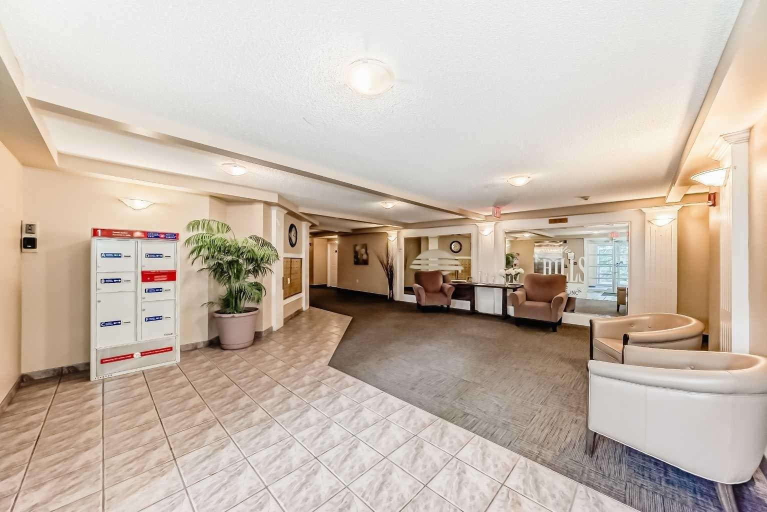 116, 6800 Hunterview Drive NW