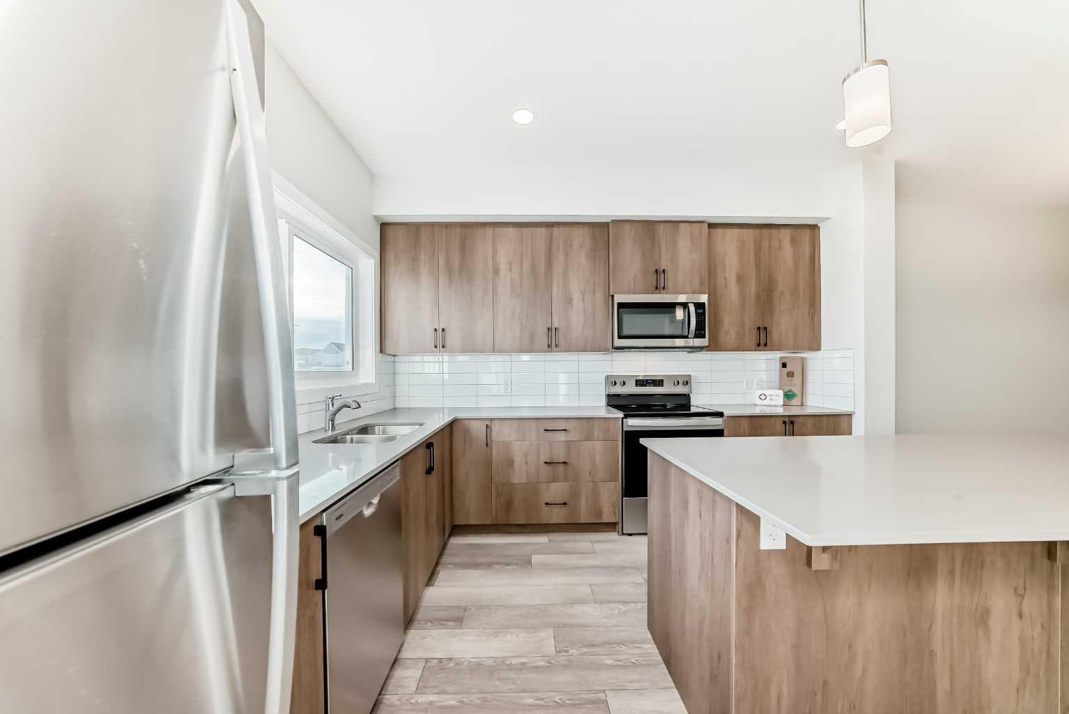 241 BRIDGEPORT GATE  