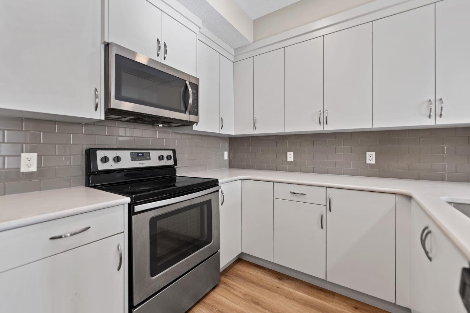 225, 20 SETON Park SE