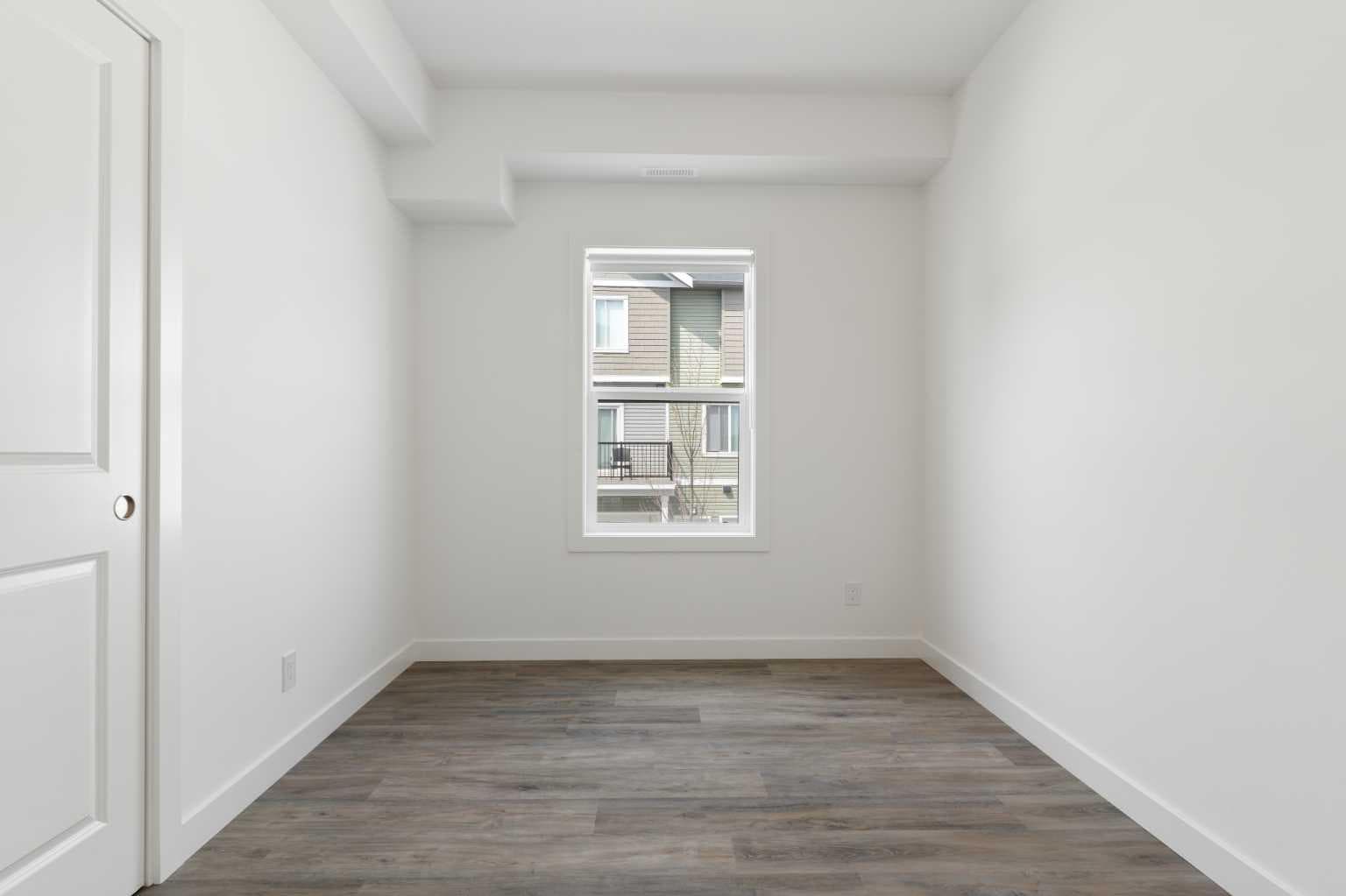 401, 24 Rivercrest Drive 