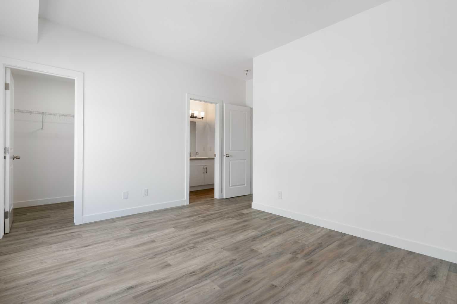 401, 24 Rivercrest Drive 