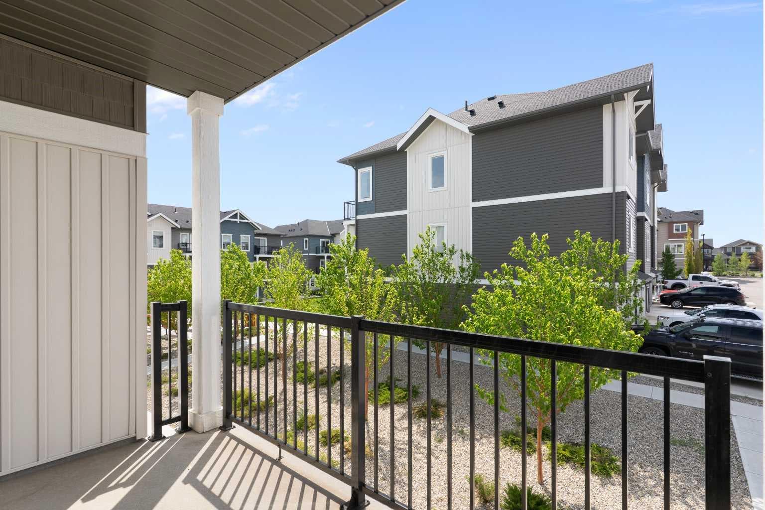 401, 24 Rivercrest Drive 
