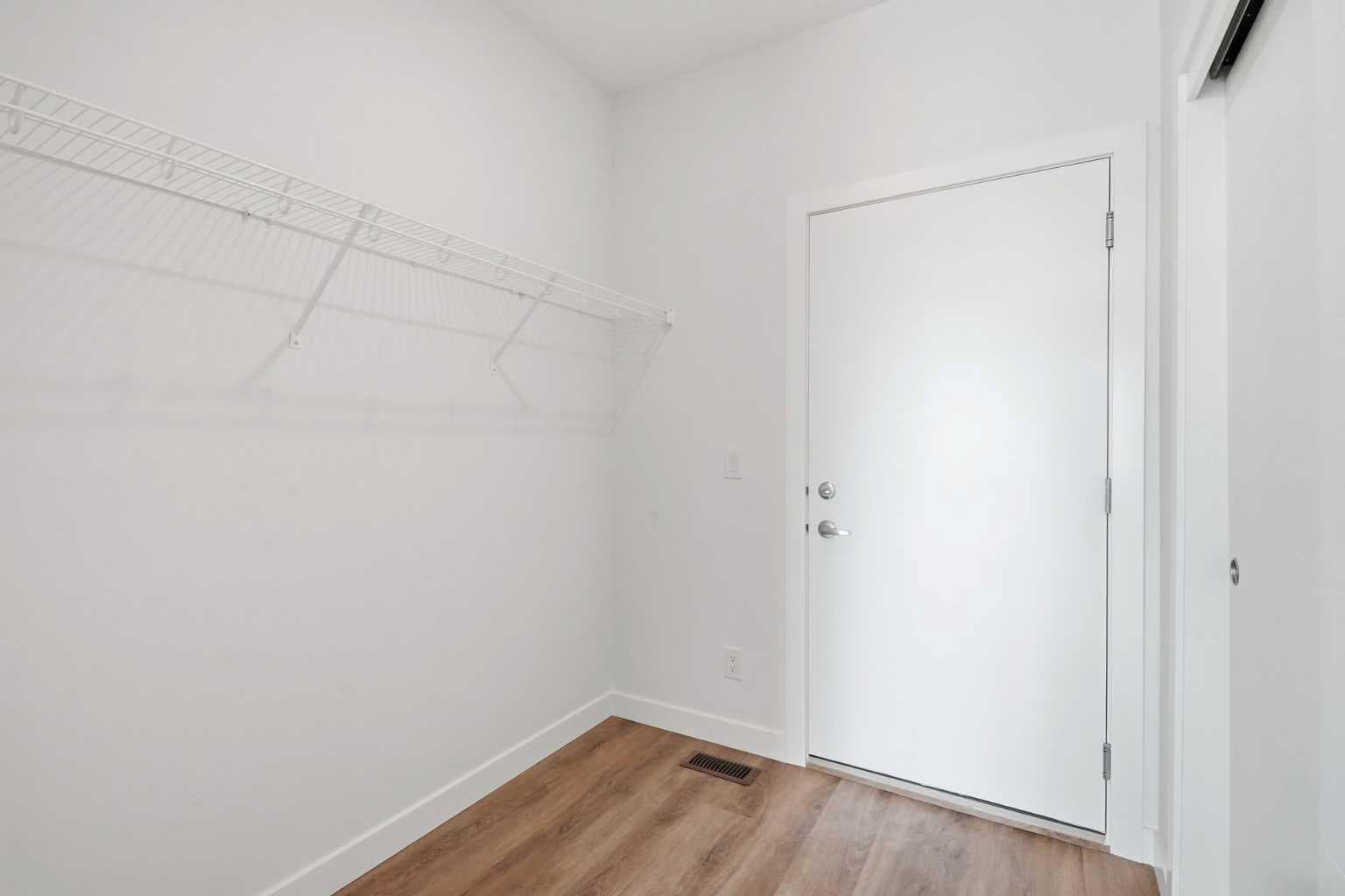 10 Harbour Way  