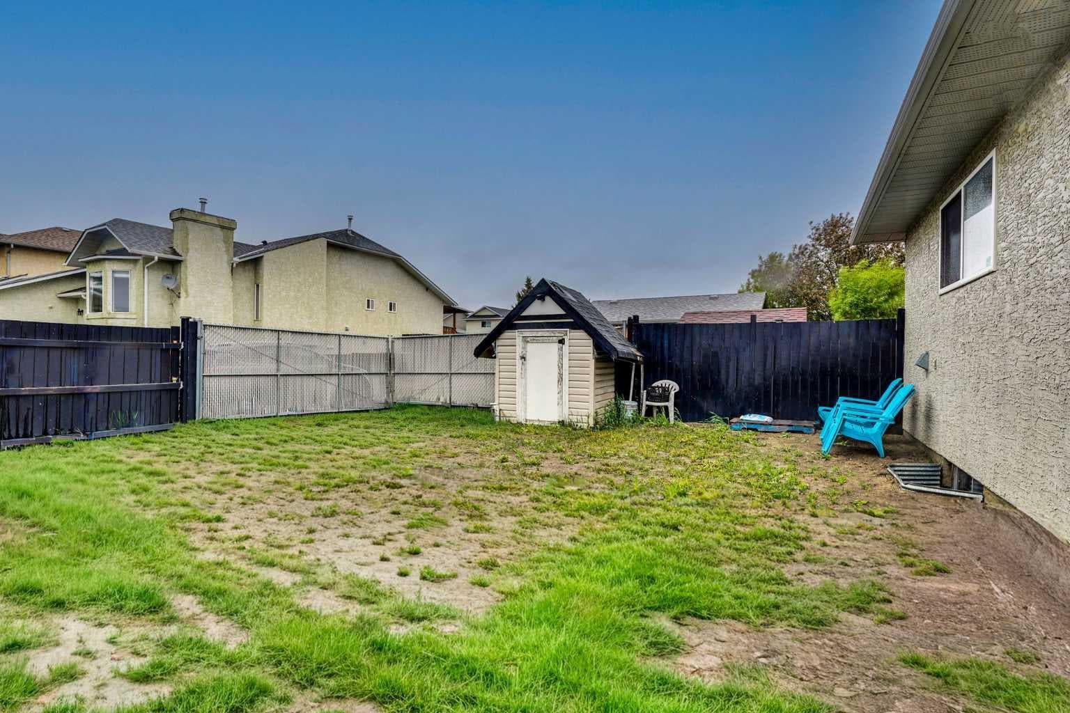 133 MARTINGLEN Way NE