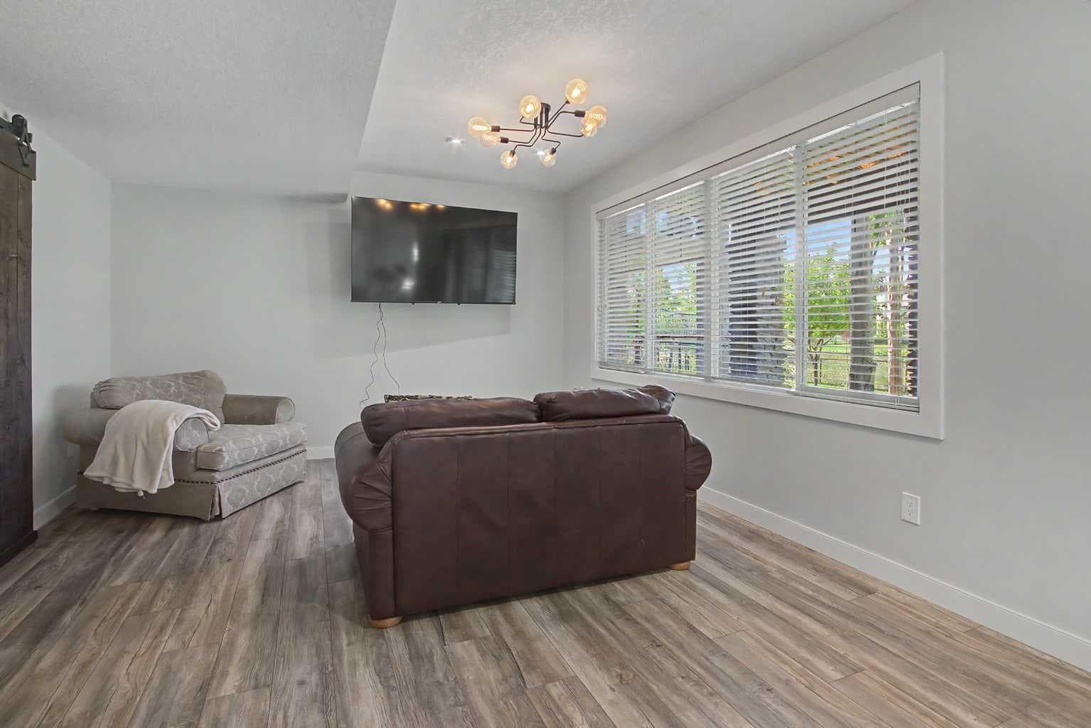 14 Panatella Crescent NW