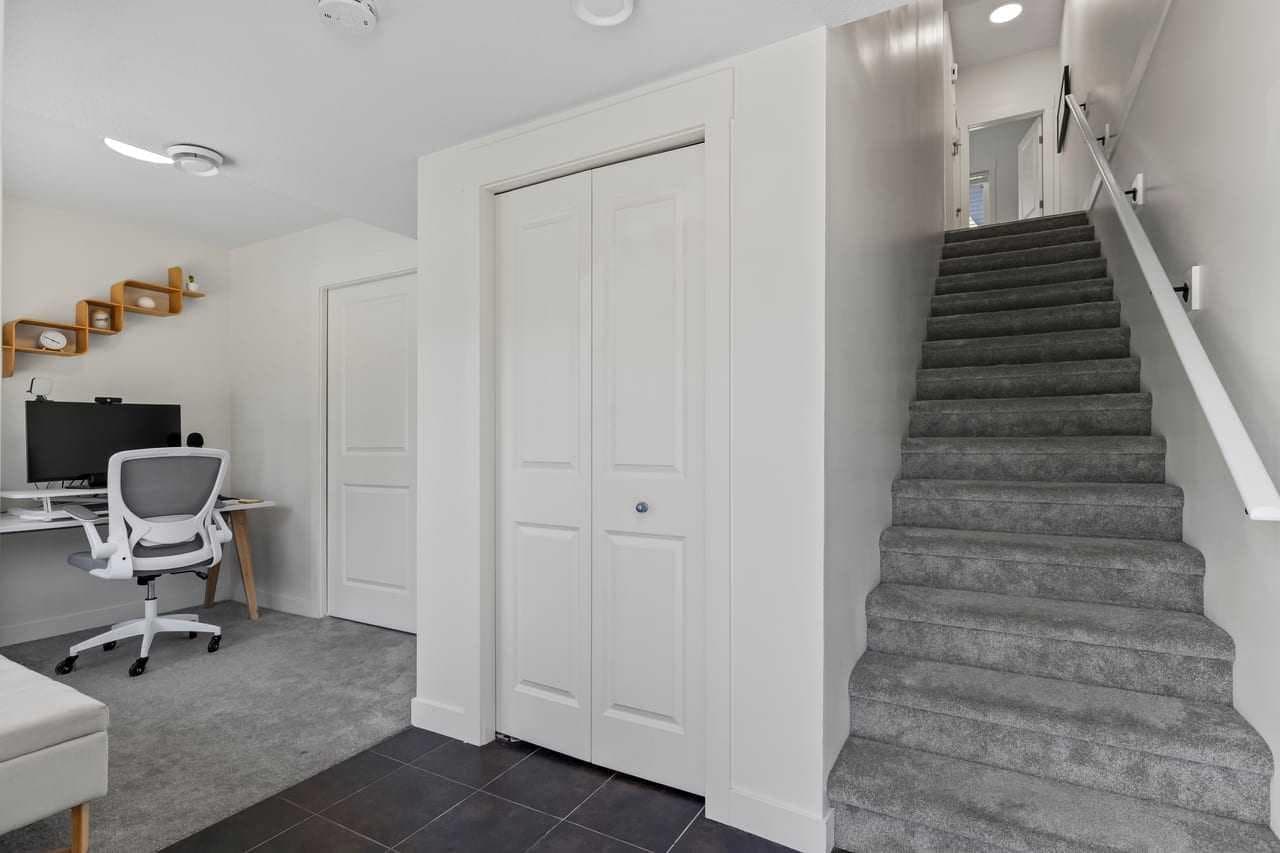11 Skyview Point Heath NE