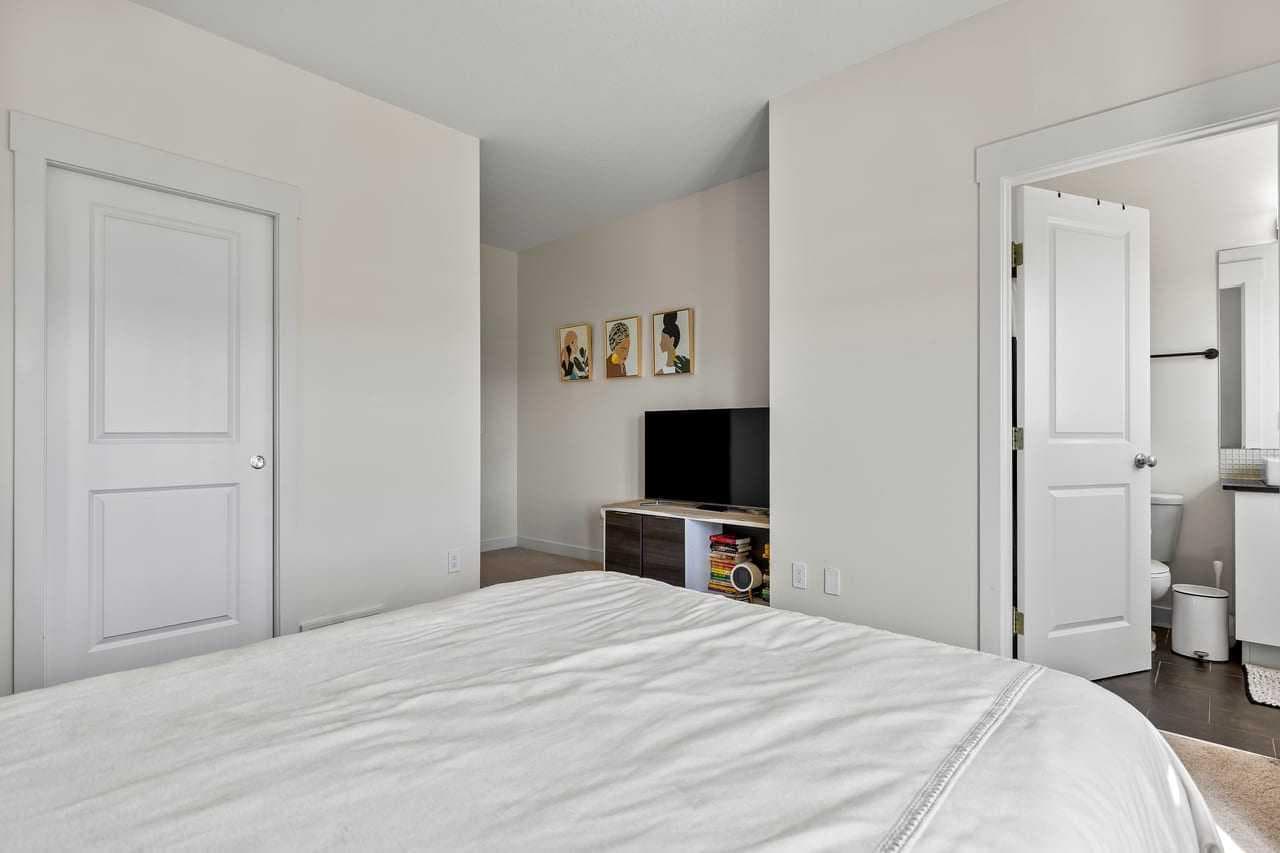 11 Skyview Point Heath NE