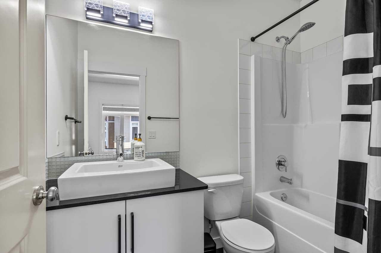 11 Skyview Point Heath NE