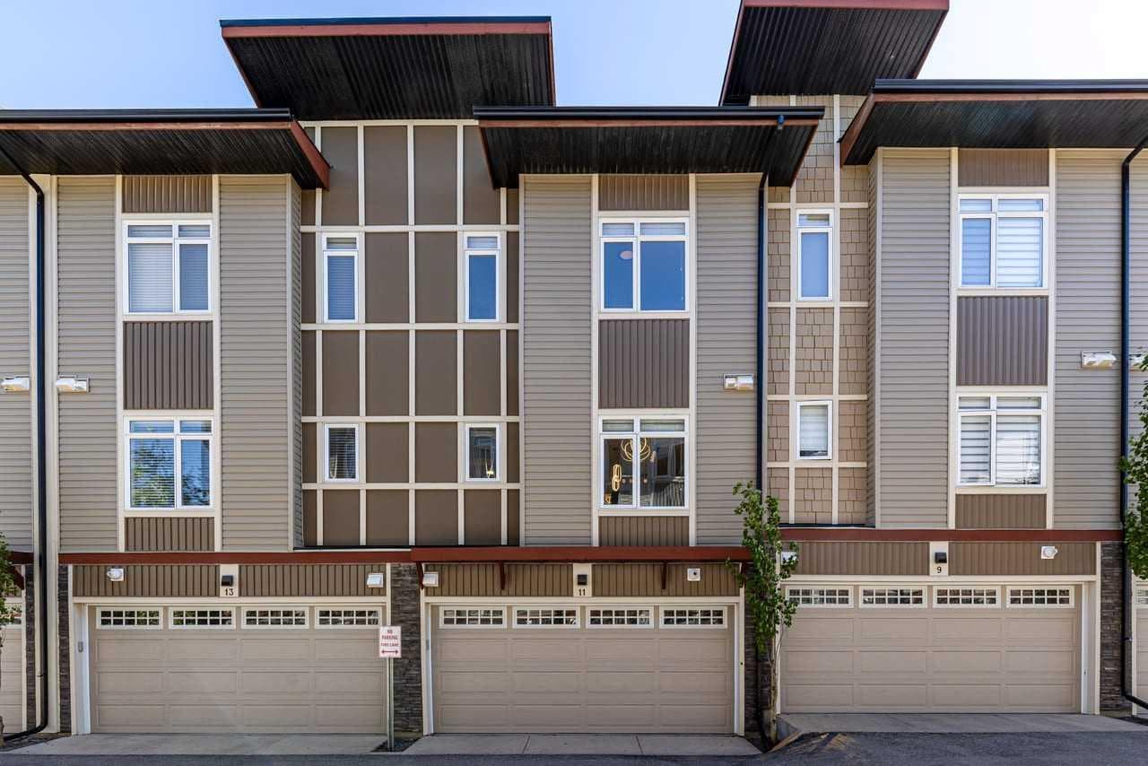 11 Skyview Point Heath NE