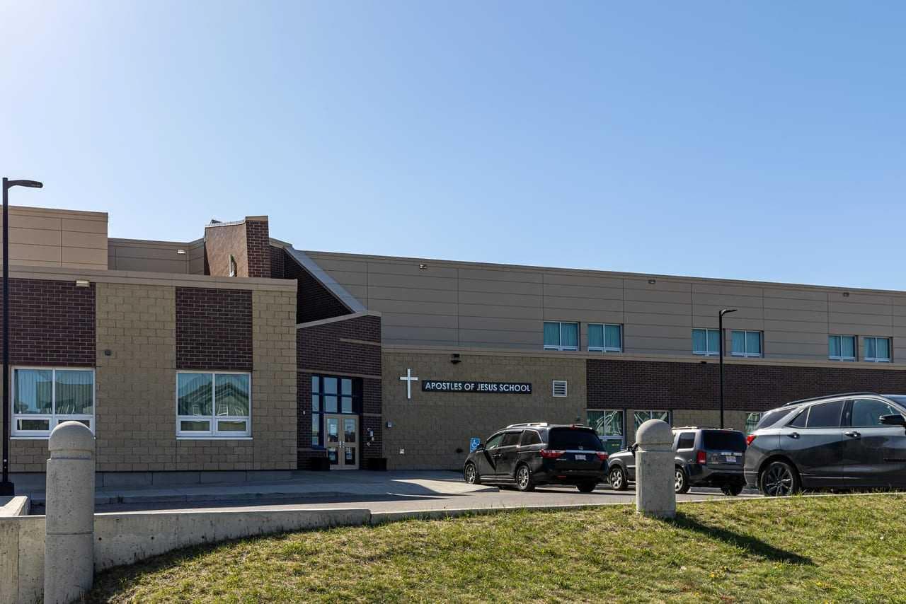 11 Skyview Point Heath NE