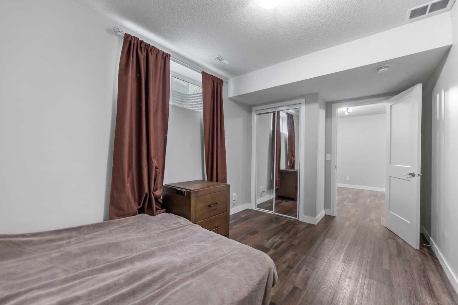 148 Springmere Way 