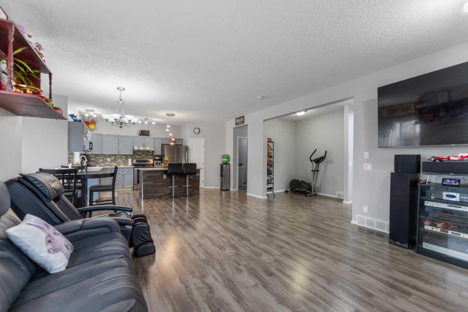148 Springmere Way 