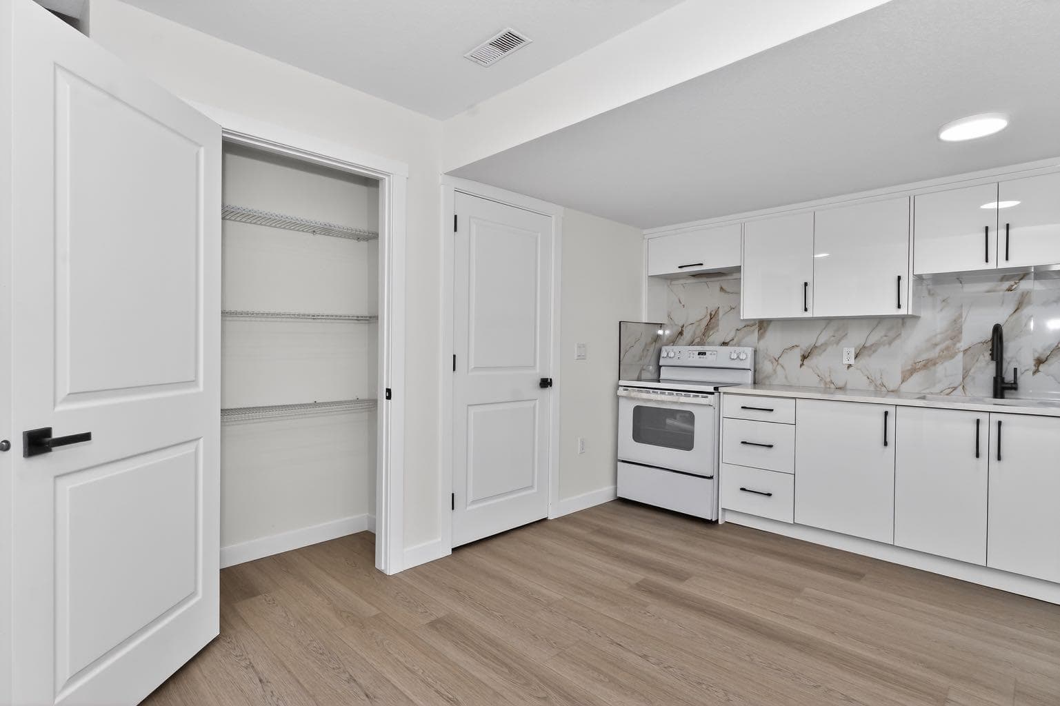 114 southshore Court 
