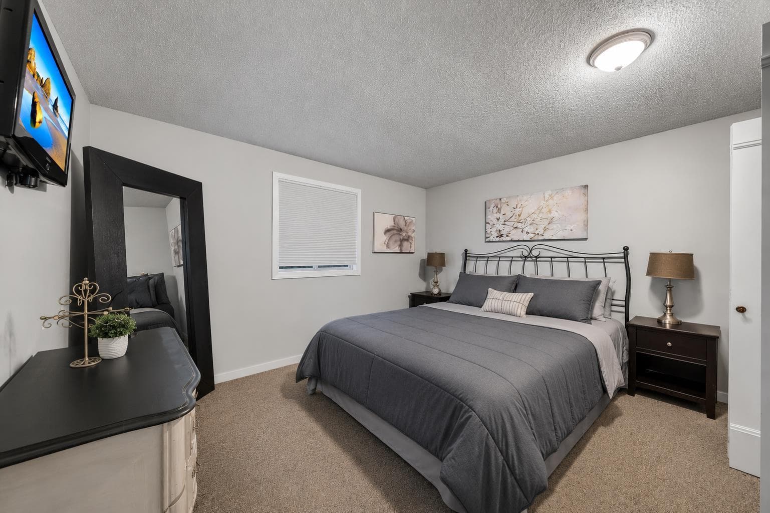 107 Mission Road SW