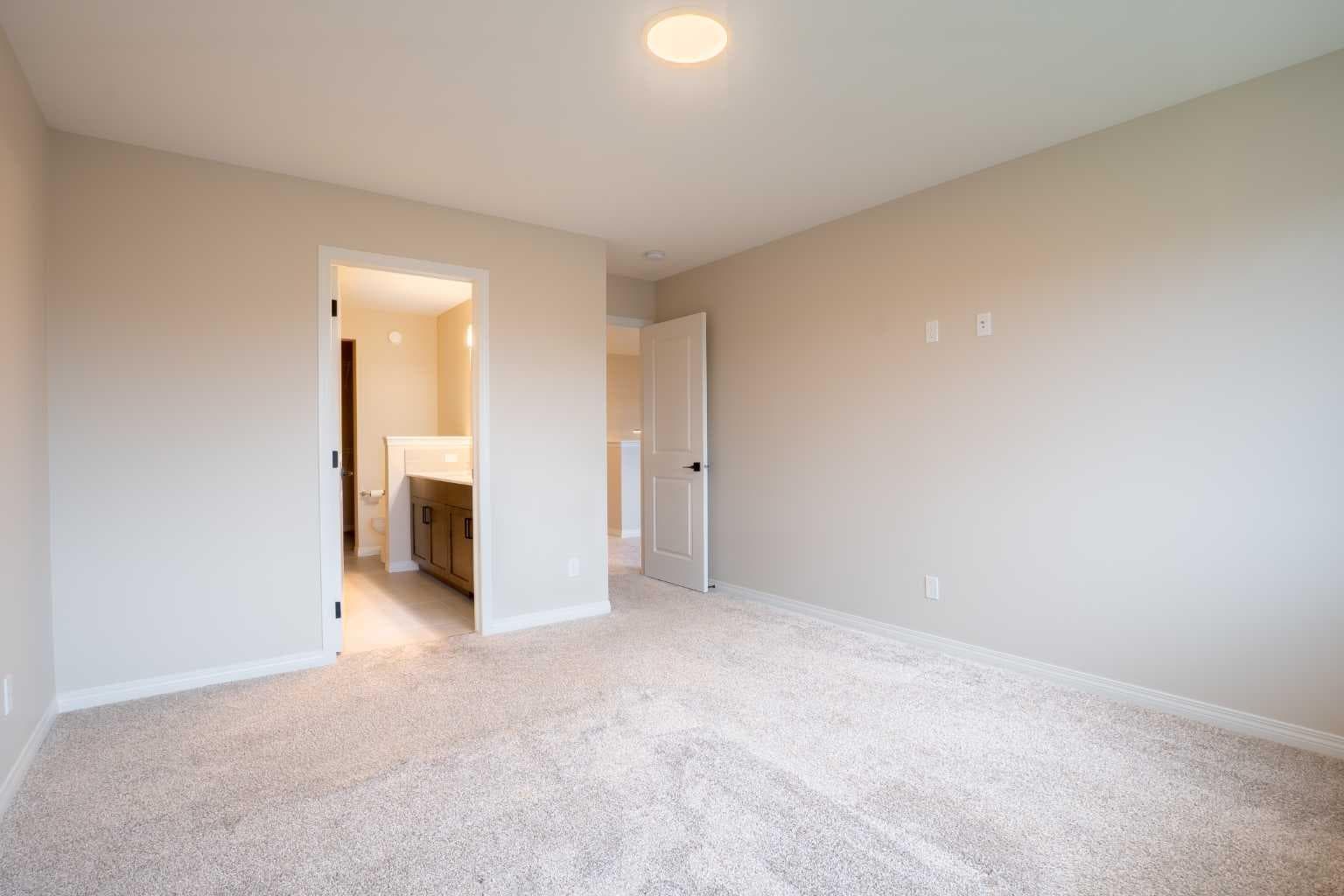 56 Corner Glen Green NE