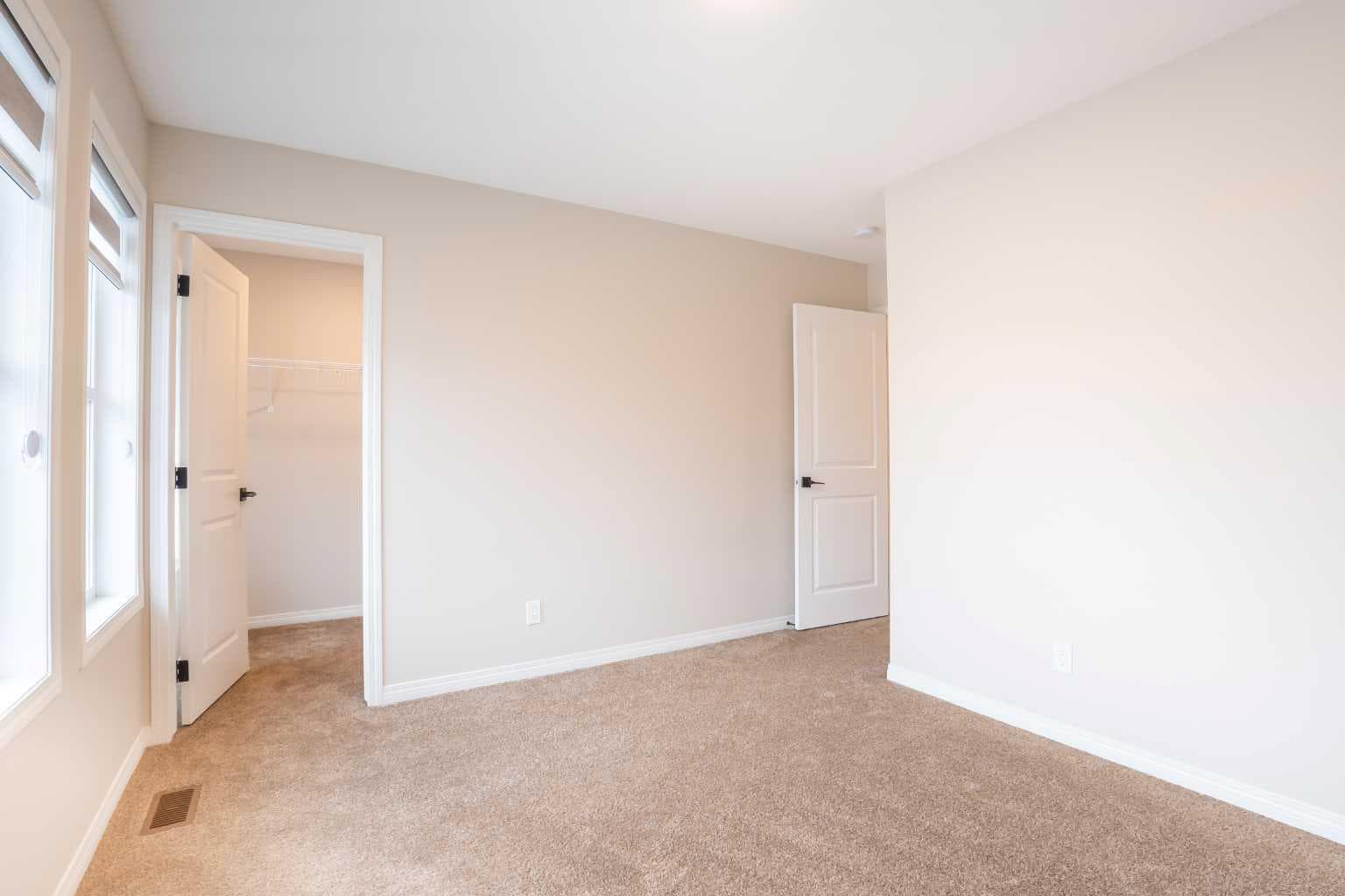 56 Corner Glen Green NE