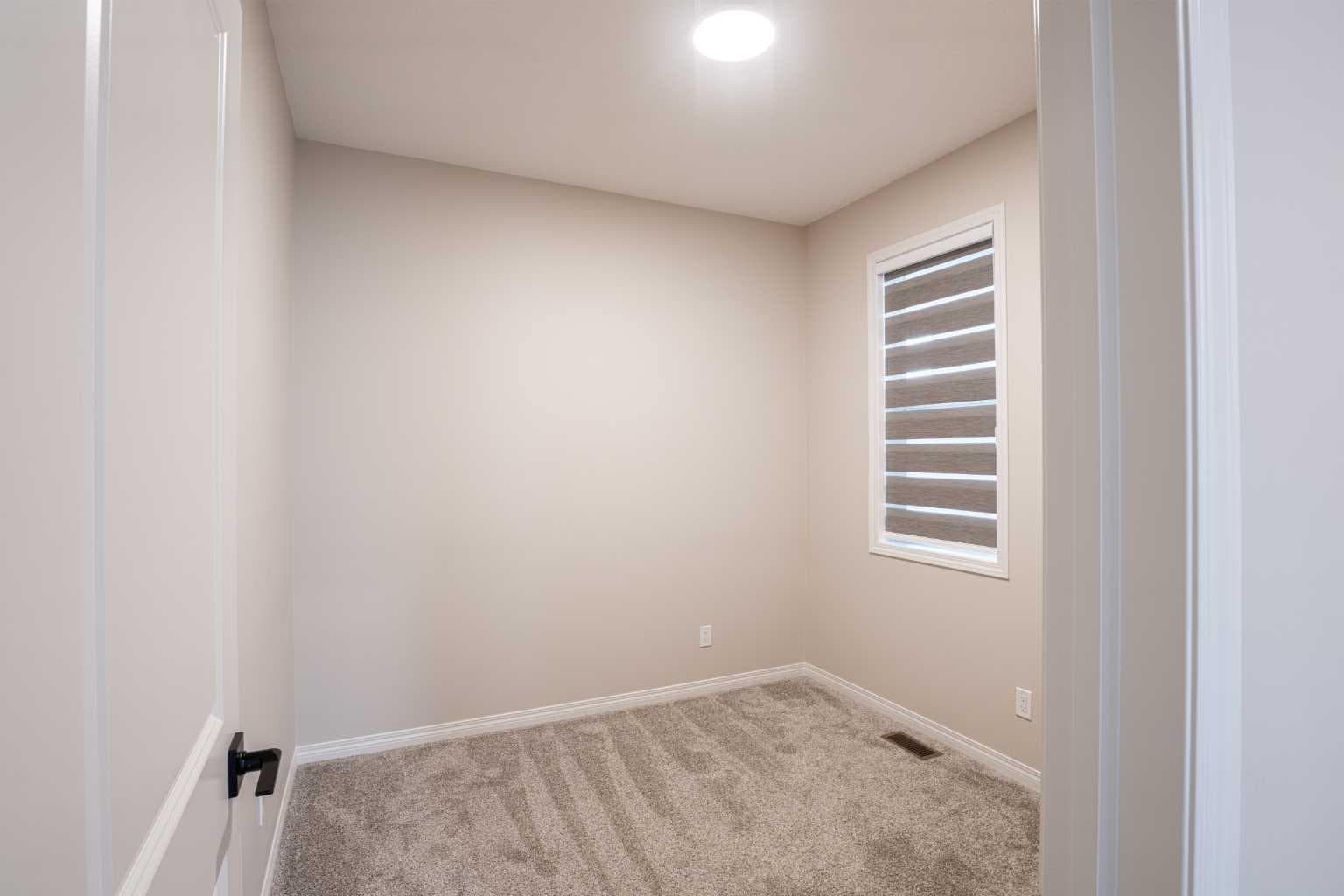 56 Corner Glen Green NE