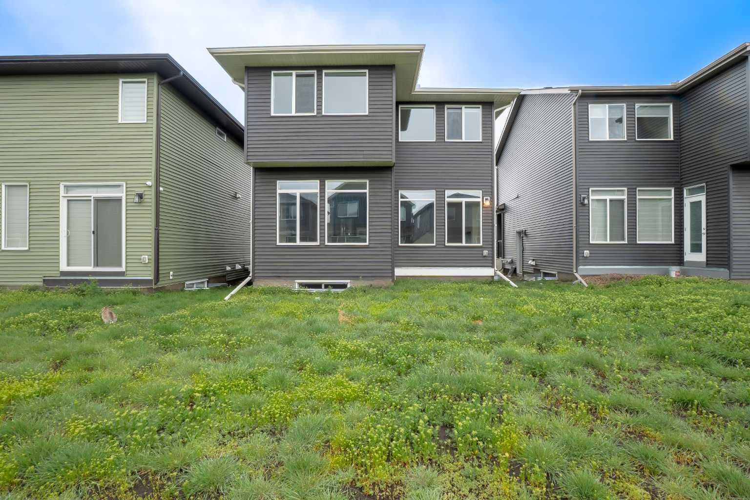 56 Corner Glen Green NE