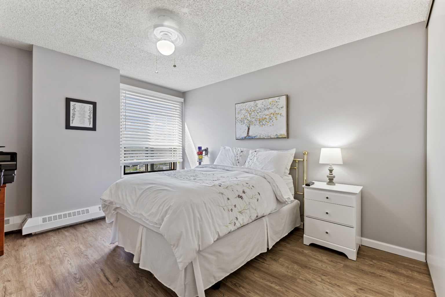 1506, 9800 Horton Road SW