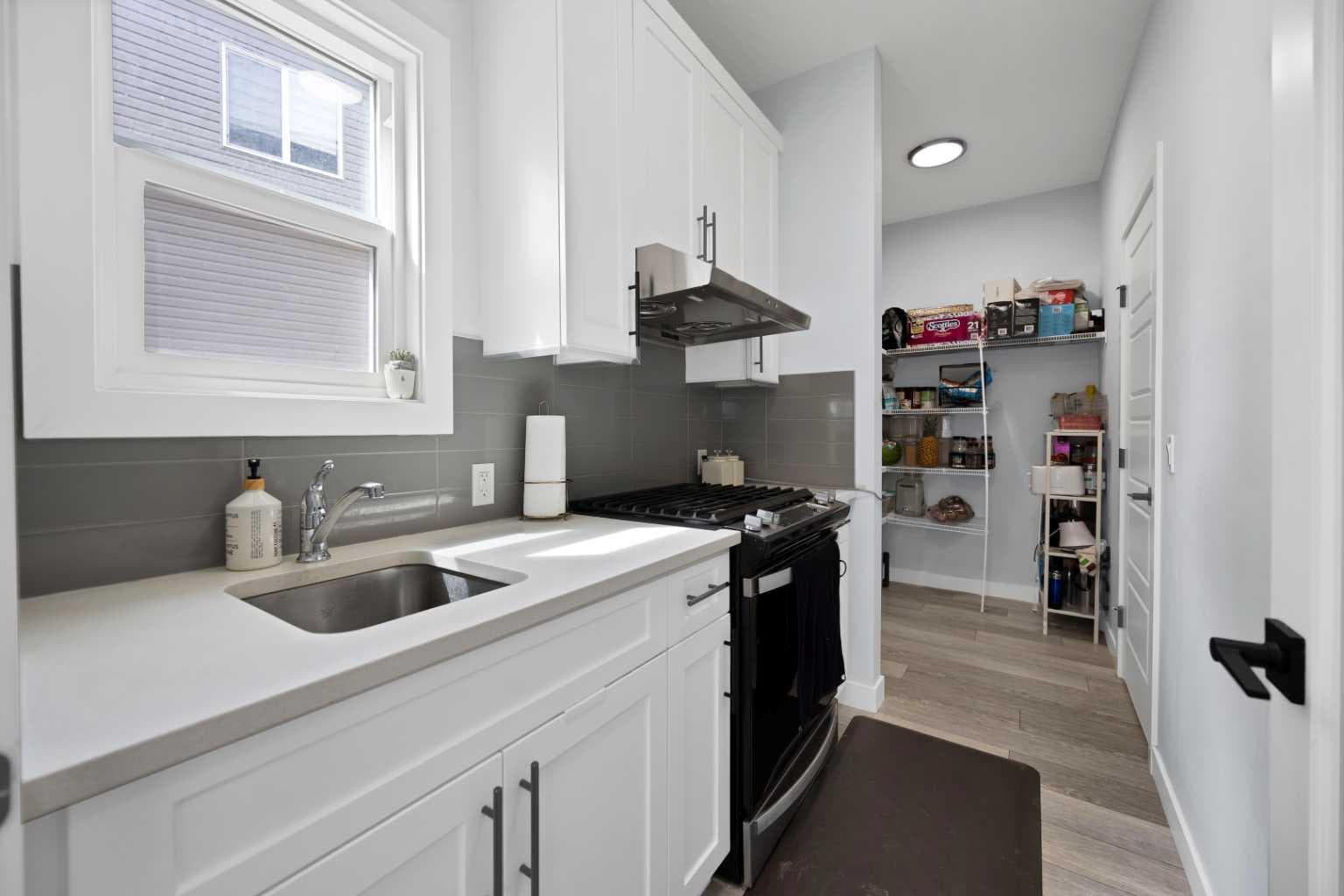 211 Dawson Harbour Court 
