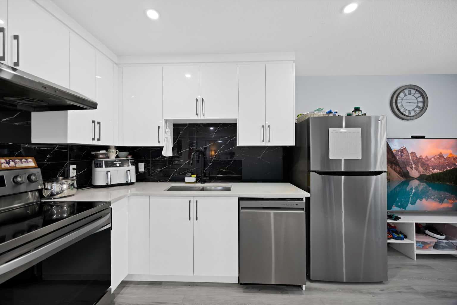 211 Dawson Harbour Court 