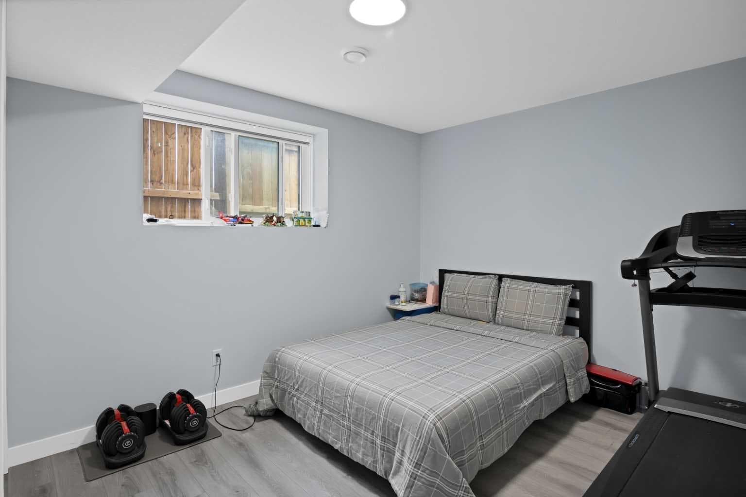 211 Dawson Harbour Court 