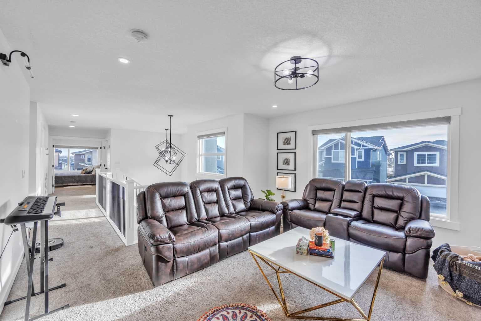97 Baysprings Gardens SW
