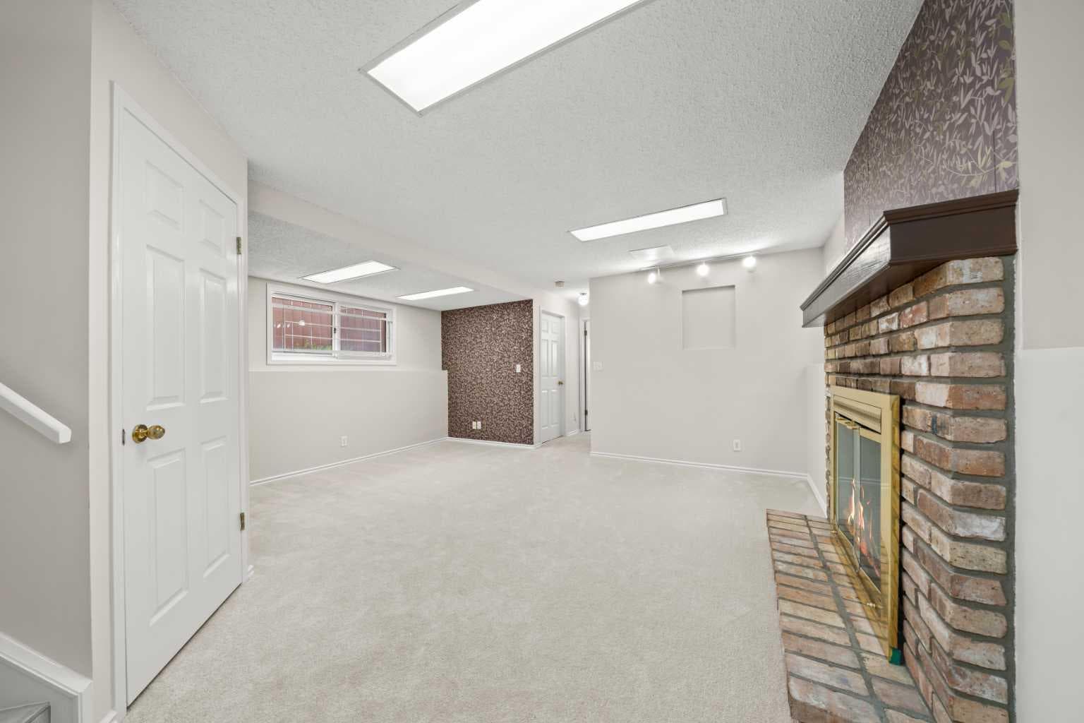 107 Tararidge Close NE
