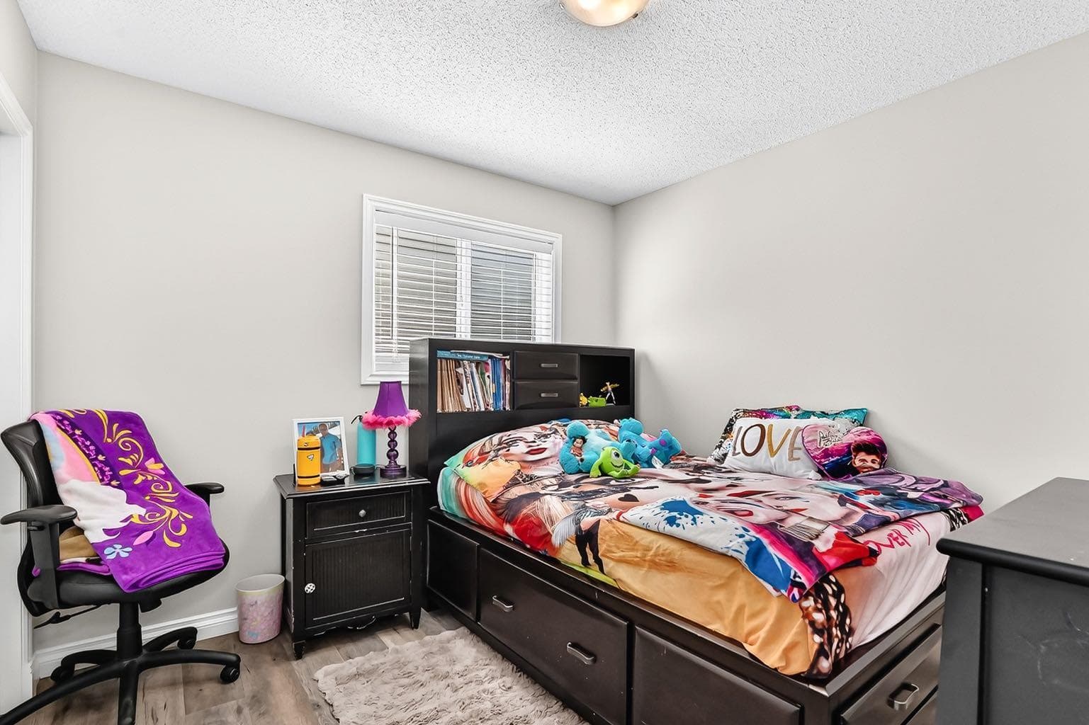 327 Sagewood Place SW
