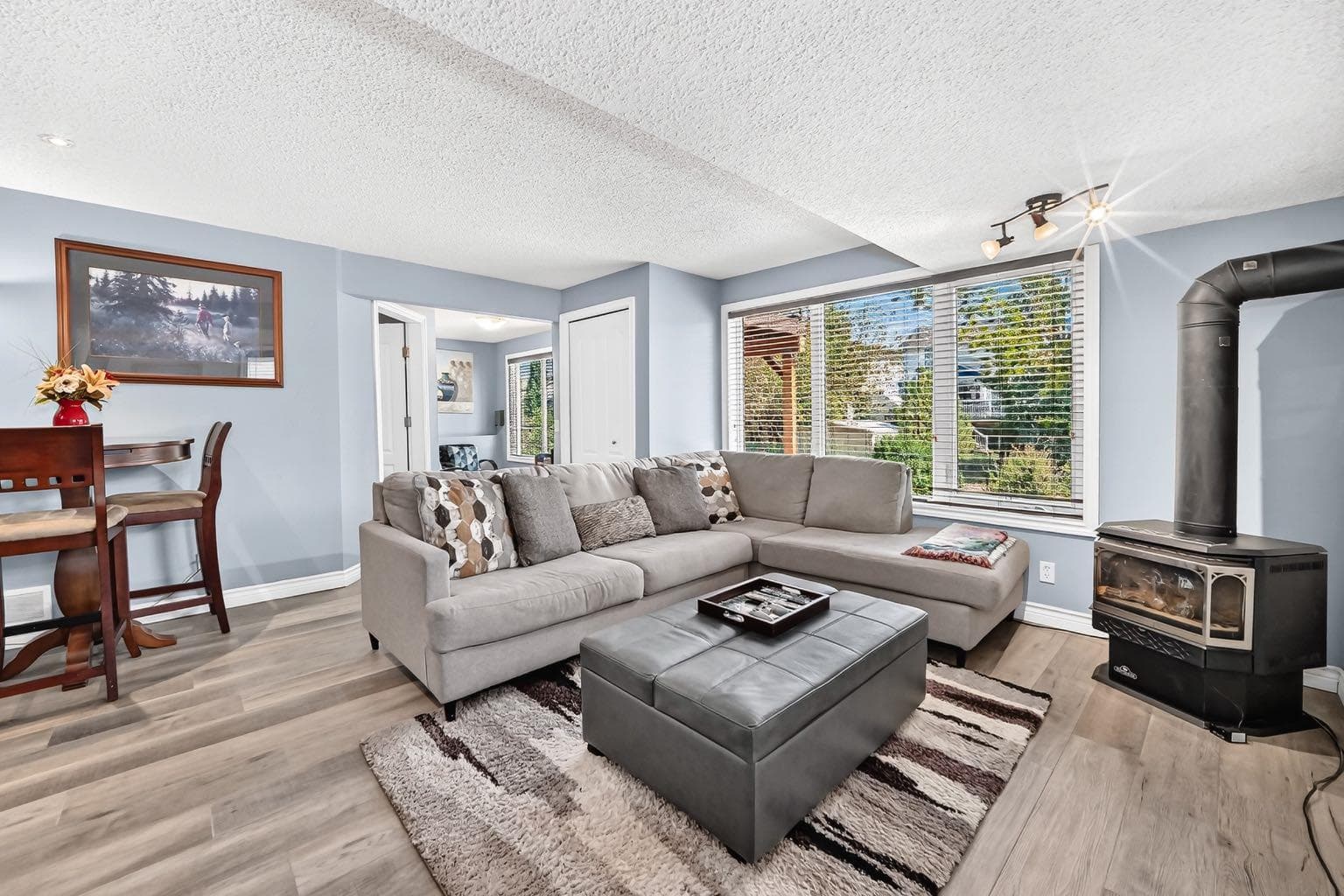 327 Sagewood Place SW
