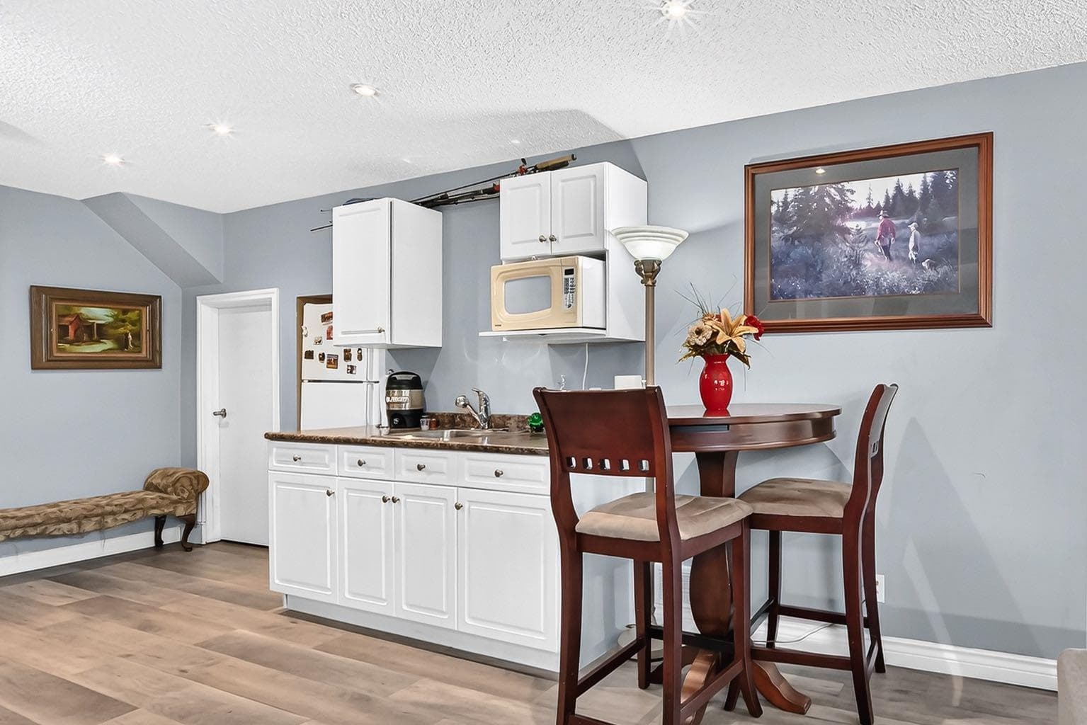 327 Sagewood Place SW