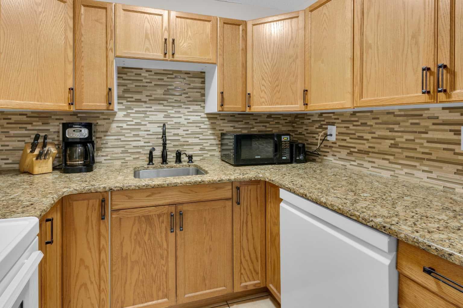 107A, 5601 Dalton Drive NW