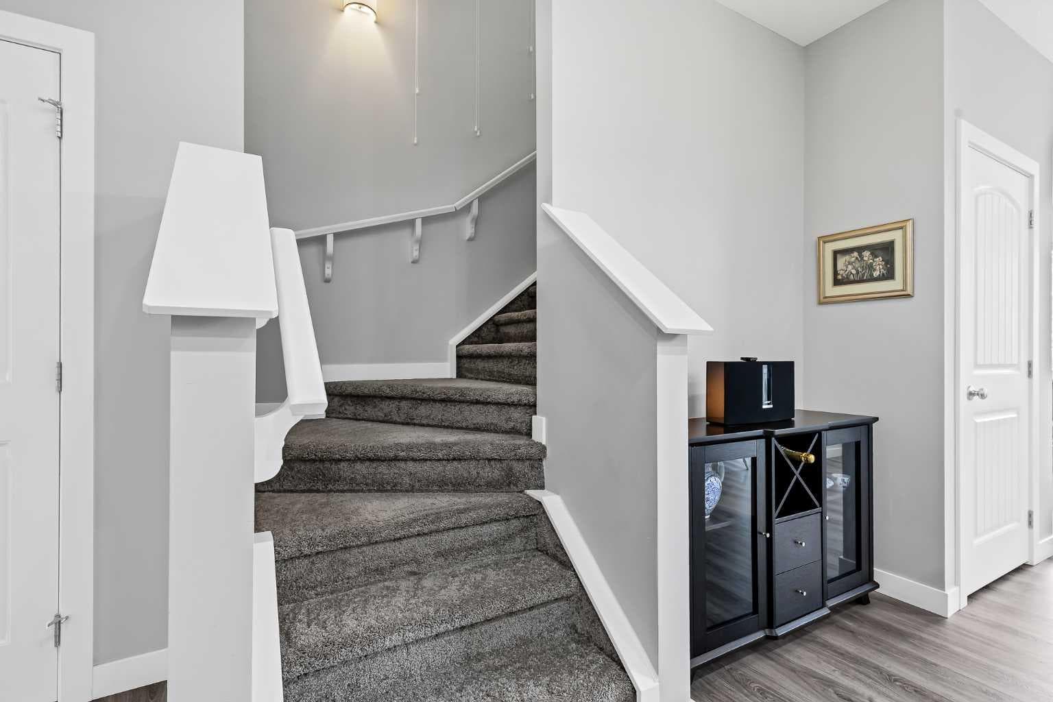 565 Midtown Street SW