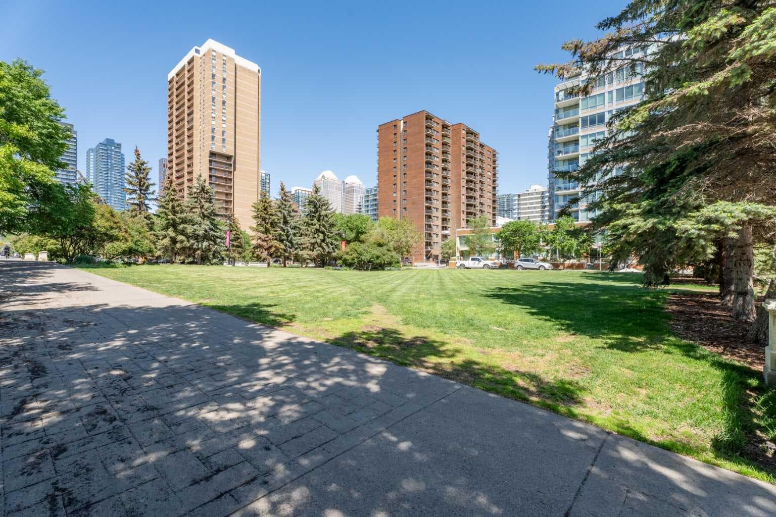 403, 706 15 Avenue SW