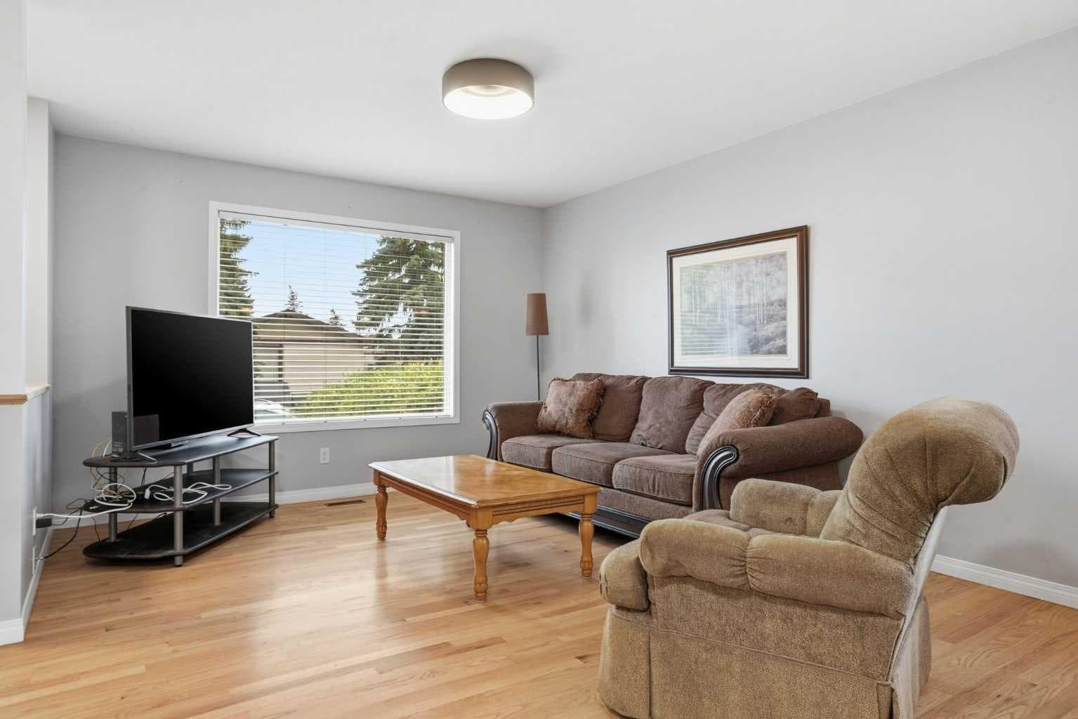 101 Aspen Crescent 