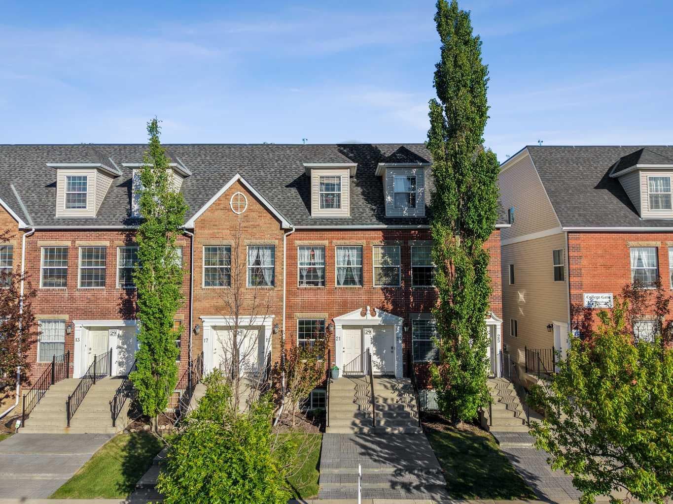 21, 29 Springborough Boulevard SW