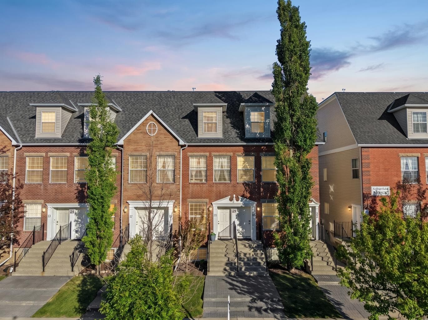 21, 29 Springborough Boulevard SW