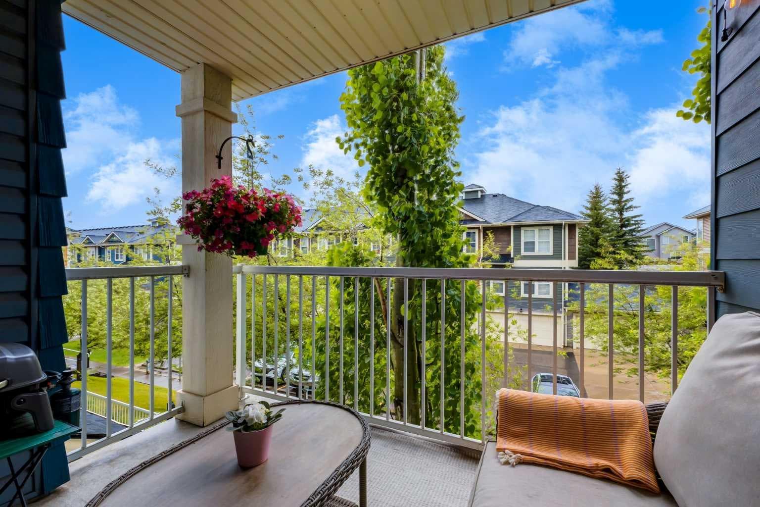 26 Auburn Bay Common SE