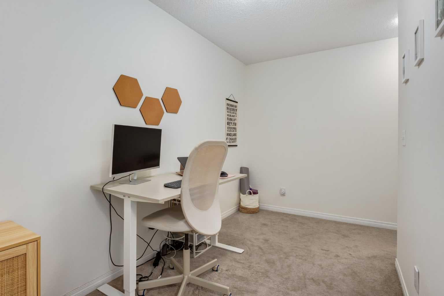 26 Auburn Bay Common SE