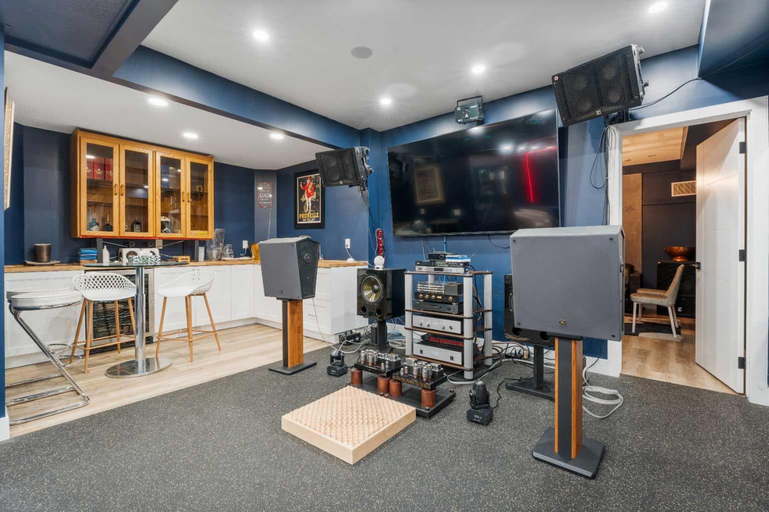 931 Shawnee Drive SW