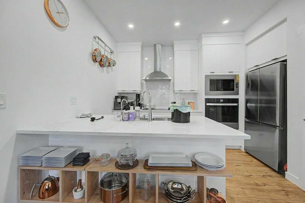140 Sovereign Common SW