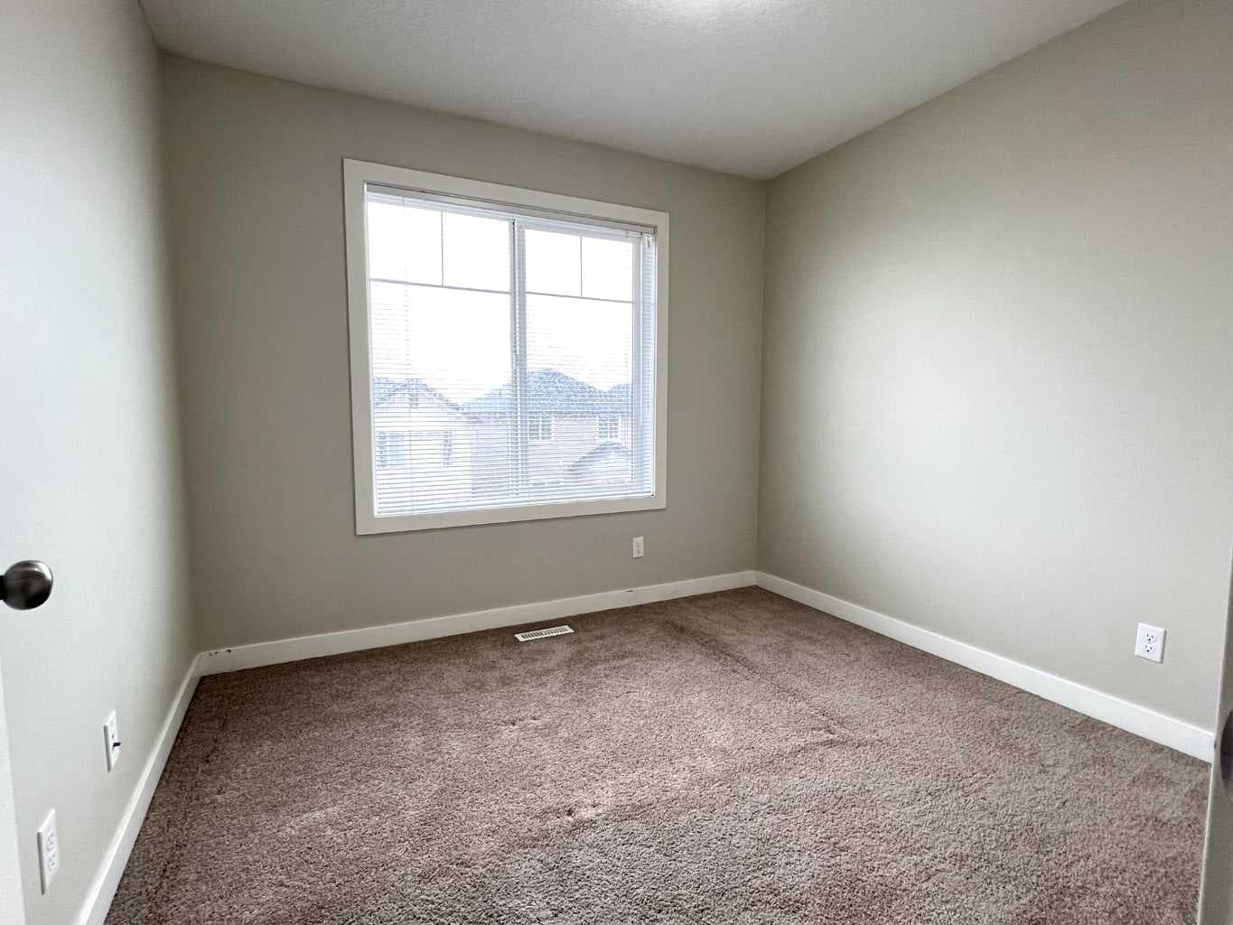 2103, 333 Taralake Way NE