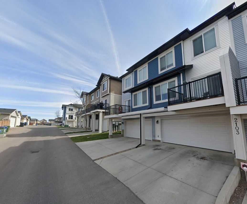 2103, 333 Taralake Way NE