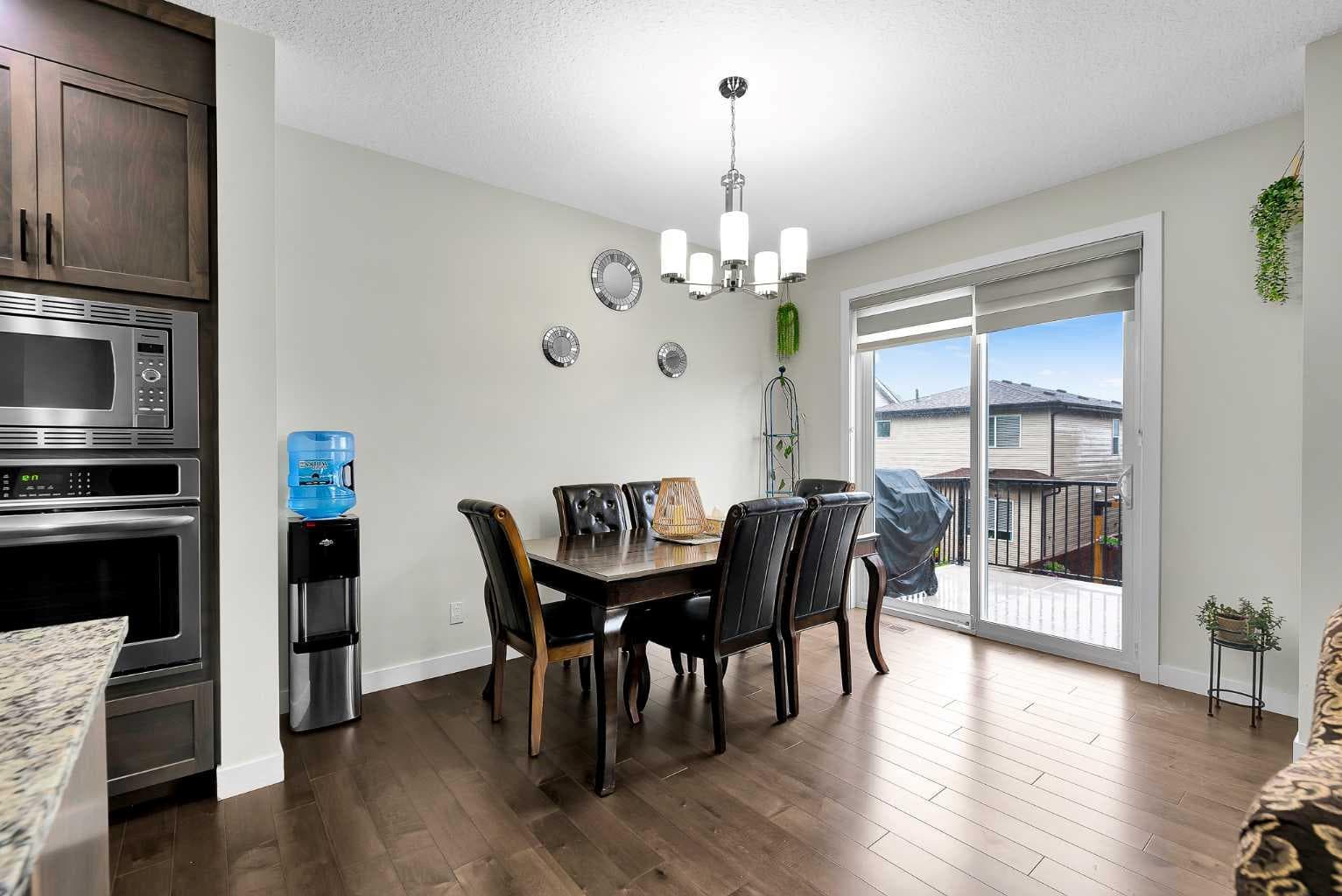 55 Walden Place SE