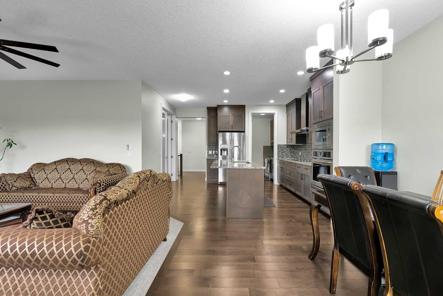 55 Walden Place SE