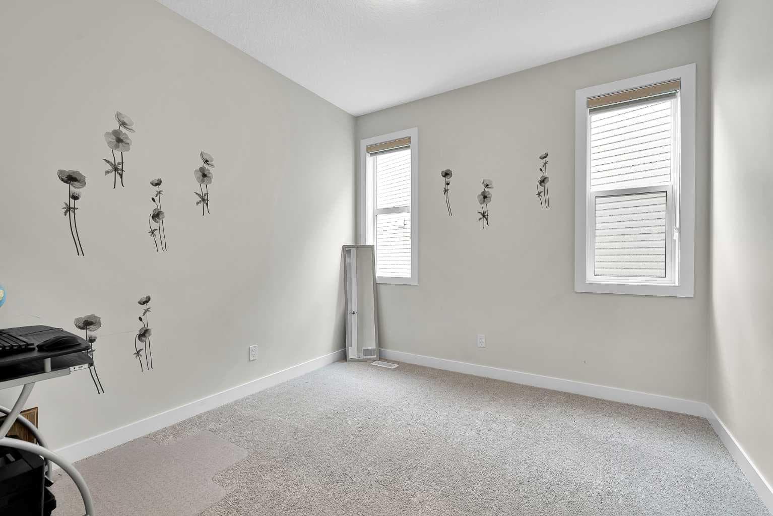 55 Walden Place SE