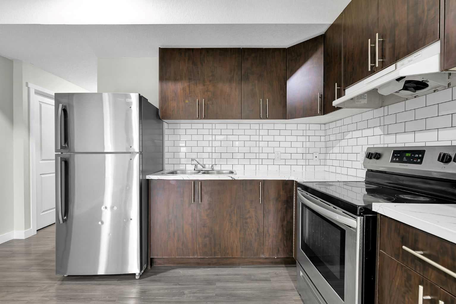 55 Walden Place SE