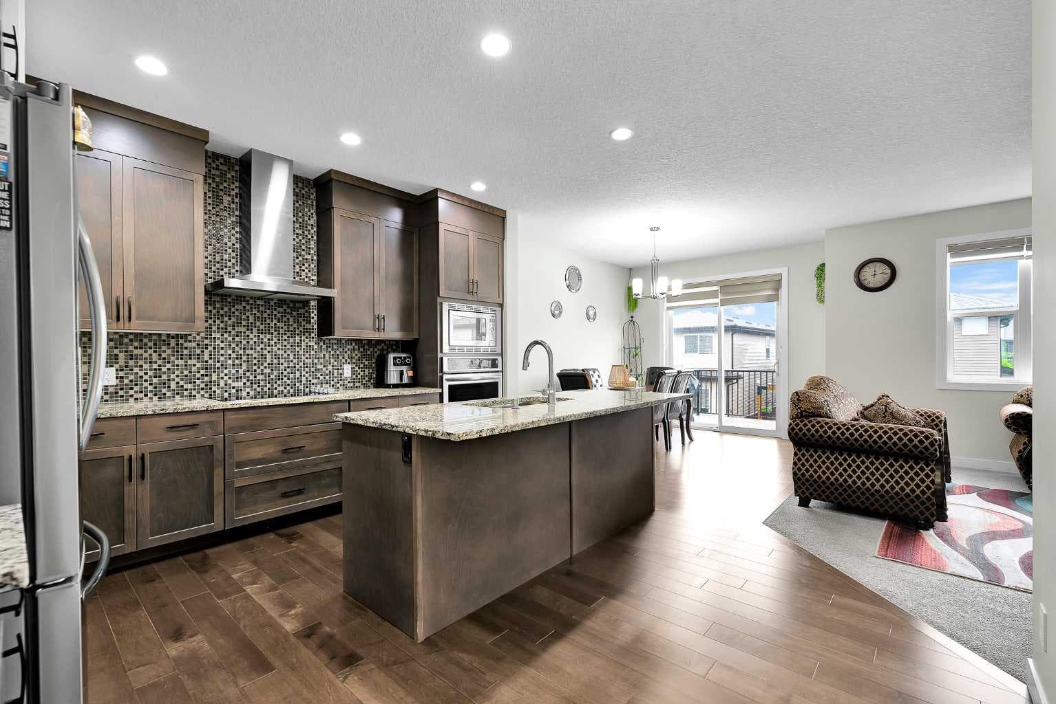 55 Walden Place SE
