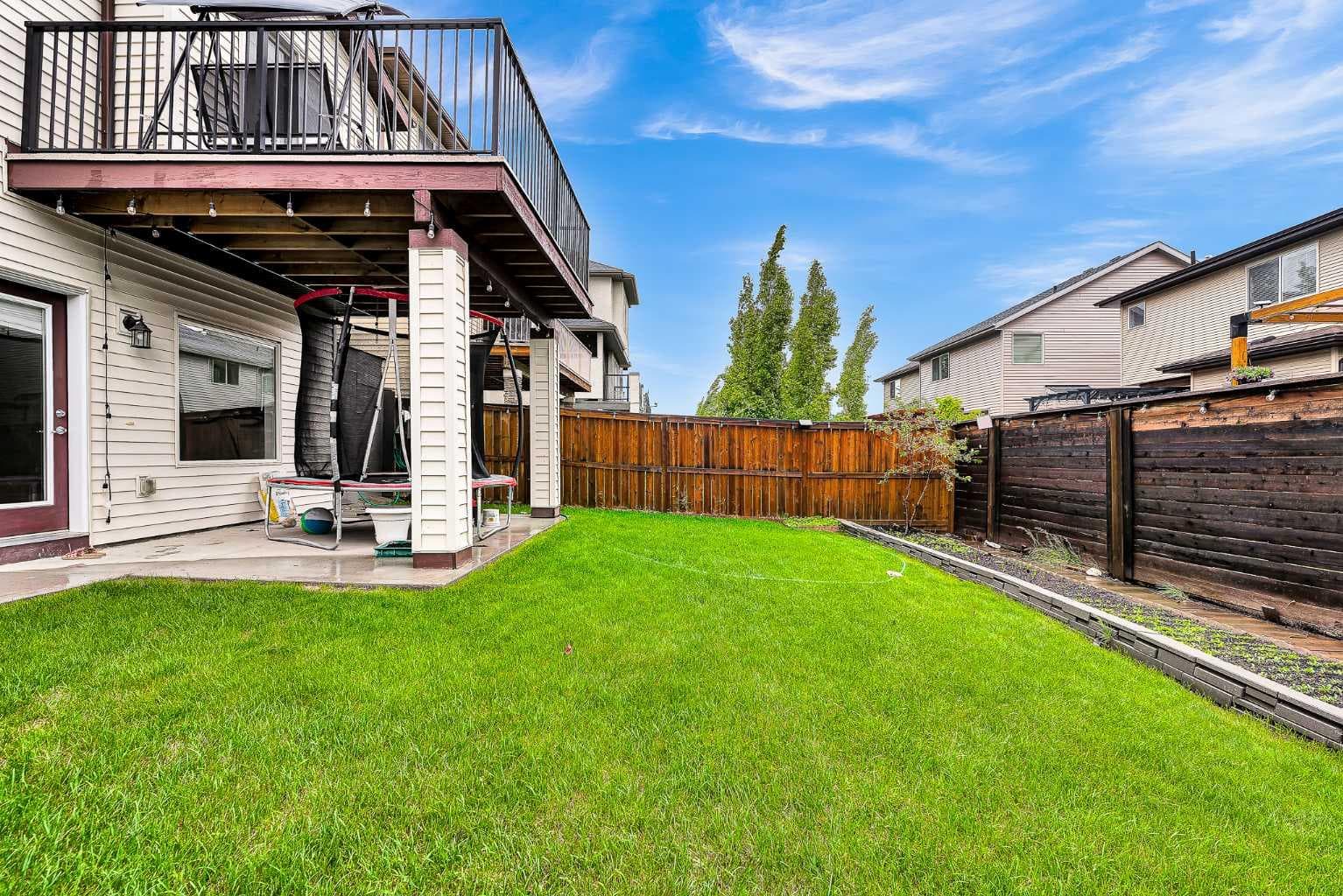 55 Walden Place SE