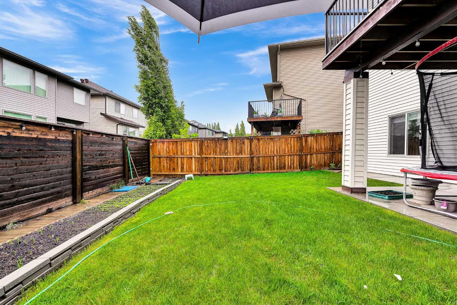 55 Walden Place SE